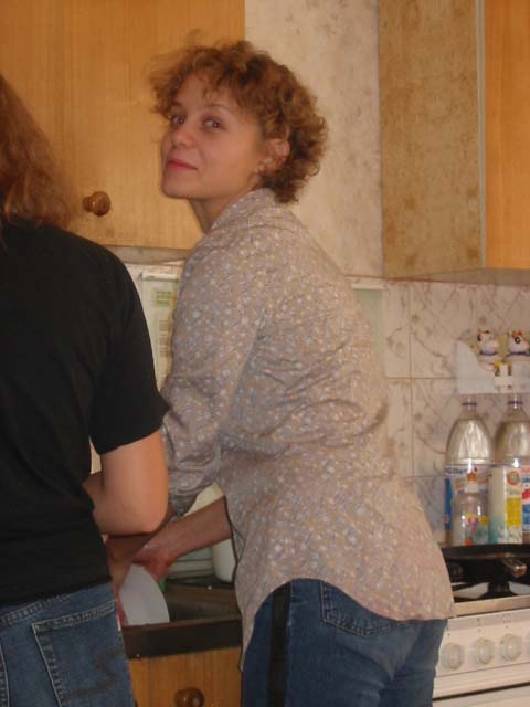 Лизки за работой